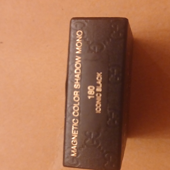 Gucci - Picture 4 of 4